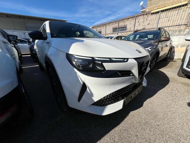 Alfa Romeo Junior SPECIALE +Tetto 1.2 Hybrid 145 CV eDCT6 - foto 2 di 4