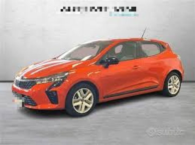 Renault Clio ECO-G 100 CV 5 porte Evolution km 0 a NAPOLI