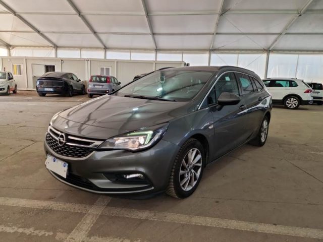 Opel Astra 1.6 CDTi 110CV Start&Stop Sports Tourer Business usato a NAPOLI