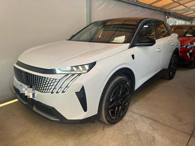 Peugeot 3008 GT Hybrid 145cv e-DCS6 usato a NAPOLI
