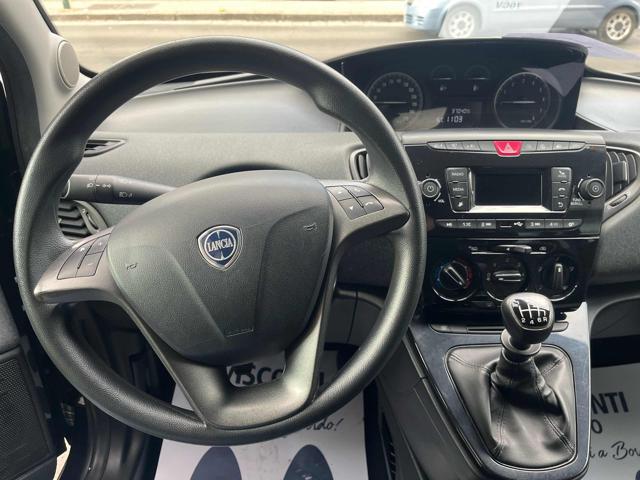 Lancia Ypsilon 1.0 FireFly 5 porte S&S Hybrid 70cv - foto 3 di 4