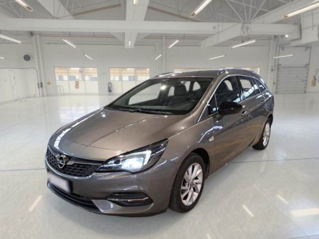 Opel Astra 1.5 CDTI 122 CV S&S Sports Tourer Business Eleganc usato a NAPOLI