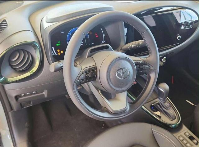 Toyota Aygo X PREMIUM 1.5 Hybrid 115 CV 5 porte - foto 4 di 4