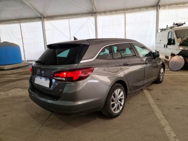 Opel Astra 1.6 CDTi 110CV Start&Stop Sports Tourer Business - foto 2 di 3