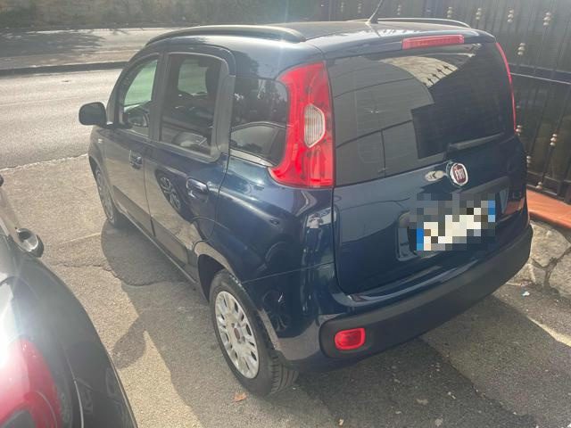 Fiat Panda LOUNGE 1.2 - 69CV - foto 3 di 4