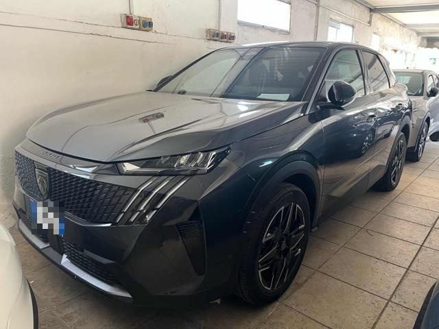 Peugeot 3008 ALLURE Hybrid 145cv e-DCS6 km 0 a NAPOLI
