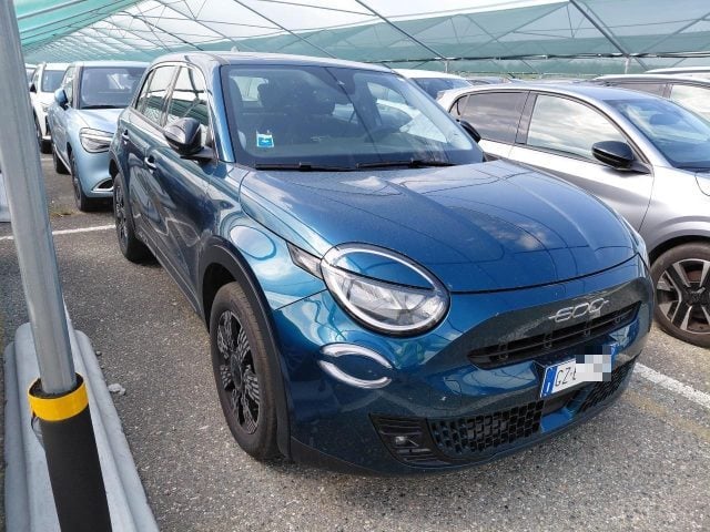 Fiat 600 Hybrid 145 CV DCT MHEV i usato a NAPOLI