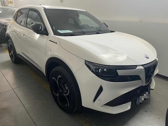 Alfa Romeo Junior SPECIALE 1.2 Hybrid 145 CV eDCT6 SPECIALE, del 2025, in vendita a Napoli (NA)