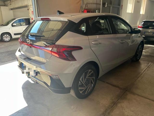 Hyundai i20 1.0 T-GDI DCT 90CV - foto 3 di 4