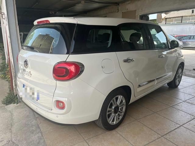 Fiat 500L LOUNGE 1.3 Multijet 95CV 7P - foto 3 di 4