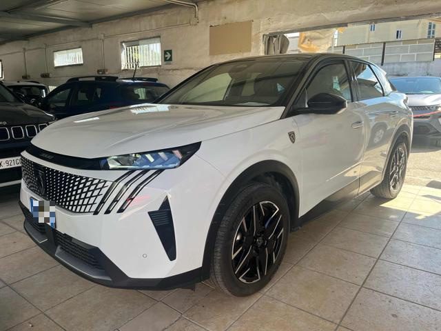 Peugeot 3008 GT Hybrid 145 e-DCS6, del 2025, 14.000 km, in vendita a Napoli (NA)