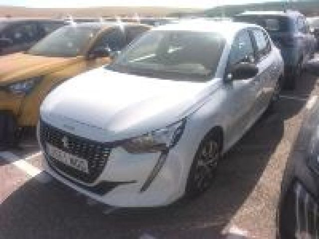 Peugeot 208 PureTech 100 Stop&Start 5 porte Active Pack, del 2023, 90.000 km, in vendita a Napoli (NA)