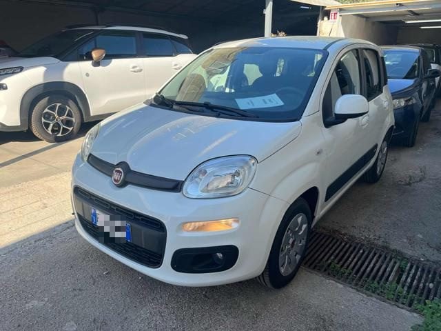 Fiat Panda 1.2 - 69CV, del 2019, 66.000 km, in vendita a Napoli (NA)