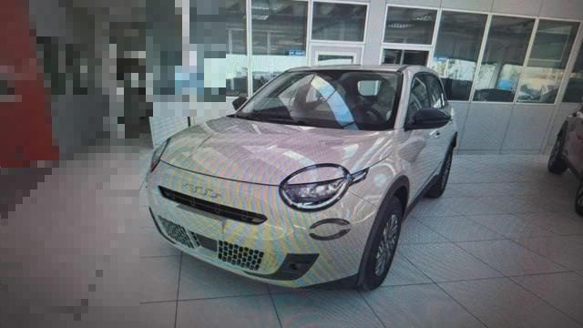 Fiat 600 BUSINESS 1.2 BENZINA 100CV, del 2026, in vendita a Napoli (NA)