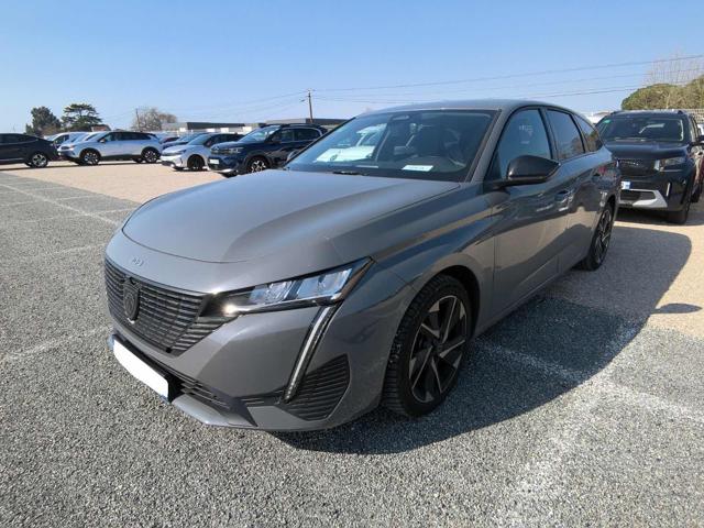 Peugeot 308 SW ALLURE 1.5 BlueHDi 130 S&S EAT8, del 2025, 25.000 km, in vendita a Napoli (NA)