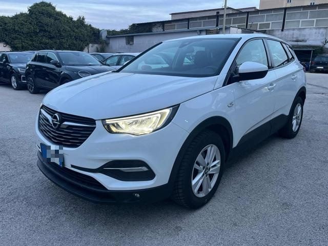Opel Grandland X 1.5 diesel Ecotec 130CV Start&Stop, del 2020, 148.000 km, in vendita a Napoli (NA)