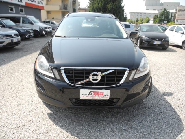 Volvo XC60 D3 AWD Geartronic Summum autom.-UNICO PROPRIETARIO - foto 3 di 4