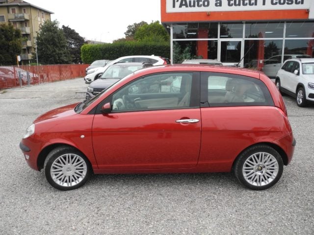 Lancia Ypsilon 1.3 MJT 16v Platino -Ok NEOPATEN.- Unico Propriet. - foto 2 di 4