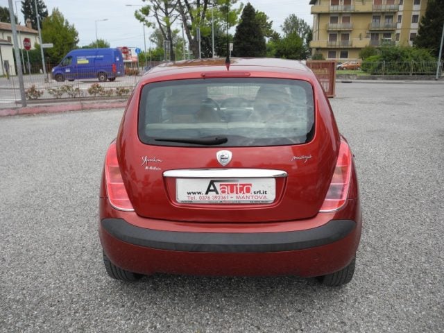 Lancia Ypsilon 1.3 MJT 16v Platino -Ok NEOPATEN.- Unico Propriet. - foto 4 di 4