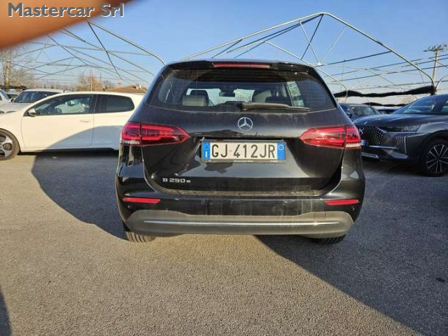 Mercedes-Benz B 250 Classe B e eq-power Business Extra auto - GJ412JR - foto 4 di 4