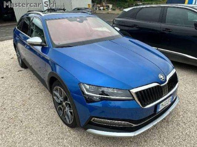 Skoda Superb Superb Wagon 2.0 tdi evo Scout 4x4 200cv dsg - GM4 - foto 3 di 4