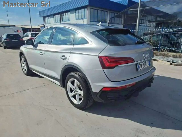 Audi Q5 Sportback 40 2.0 tdi Advanced 4x4 s-tronic GN870TR - foto 4 di 4
