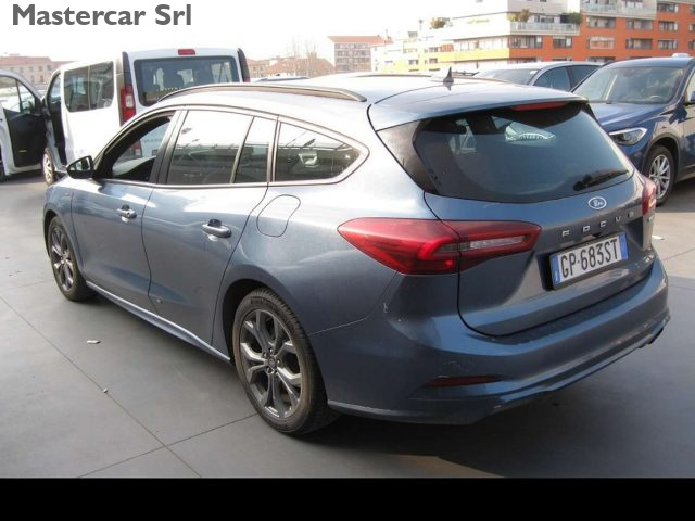 Ford Focus Focus 2022 SW 1.0 ecoboost h ST-Line 125cv powersh - foto 3 di 4