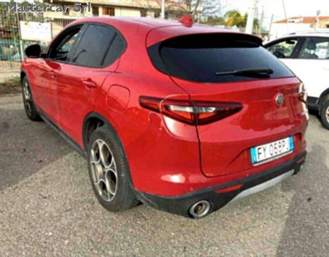 Alfa Romeo Stelvio Stelvio 2.2 t Sport Tech rwd 160cv auto - FY068PJ - foto 2 di 4