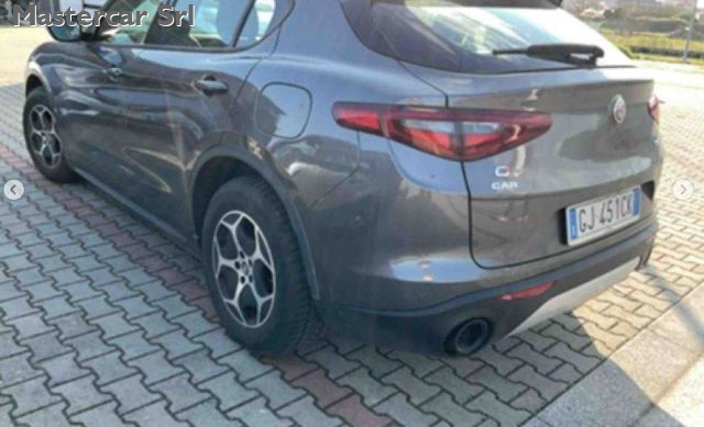 Alfa Romeo Stelvio 2.2 TD 190 CV Super Business AT8 Q4 - GJ451CK - foto 3 di 4