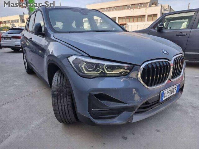 BMW X1 X1 xdrive20d Business Advantage auto - GJ590YF - foto 4 di 4