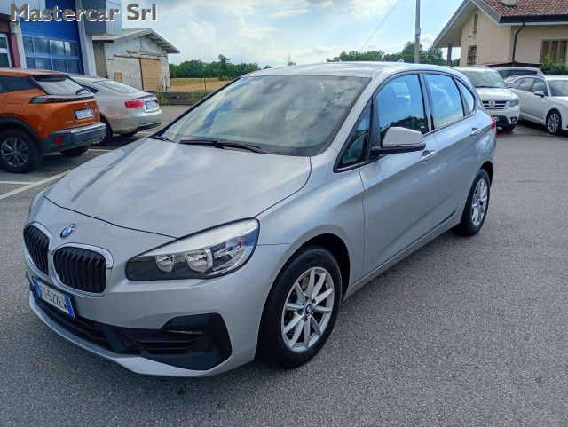 BMW 218 Serie 2 F45 2018 Active Tourer 218d auto FT522EW - foto 2 di 4