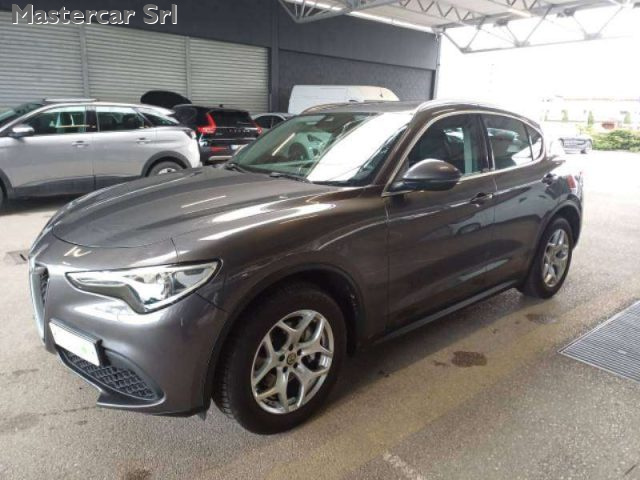 Alfa Romeo Stelvio Stelvio 2.2 td Business Q4 4x4 190cv autom. - ta - foto 2 di 4