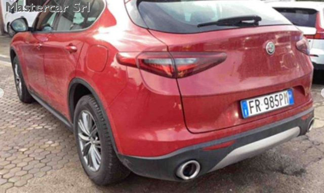 Alfa Romeo Stelvio 2.2 t Super Q4 210cv auto - FR985PM - foto 3 di 4