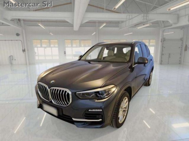 BMW X5 X5 xdrive25d Business auto - targa GA720DW - foto 2 di 4