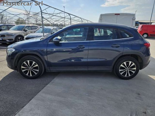 Mercedes-Benz GLA 250 GLA e phev (eq-power) Business Extra auto GF943PL - foto 3 di 4