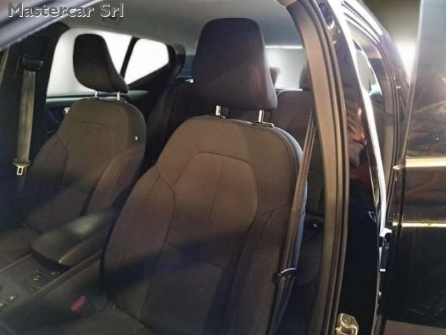 Volvo XC40 1.5 t5 phev Inscription Expression auto - GE960SW - foto 4 di 4