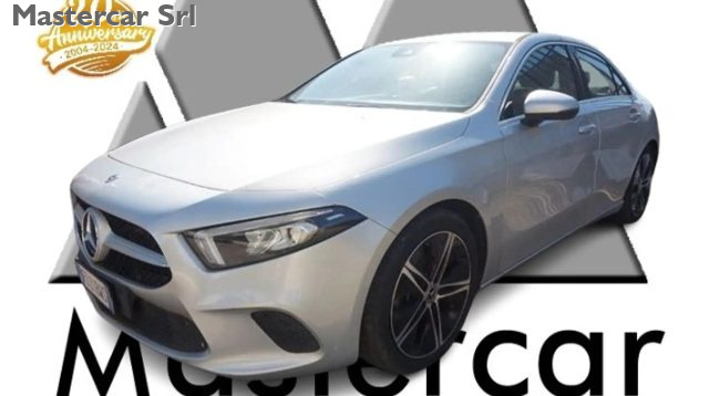 Mercedes-Benz A 180 d 116cv Automatic Sport Berlina - FZ218WS usato a BASILIANO