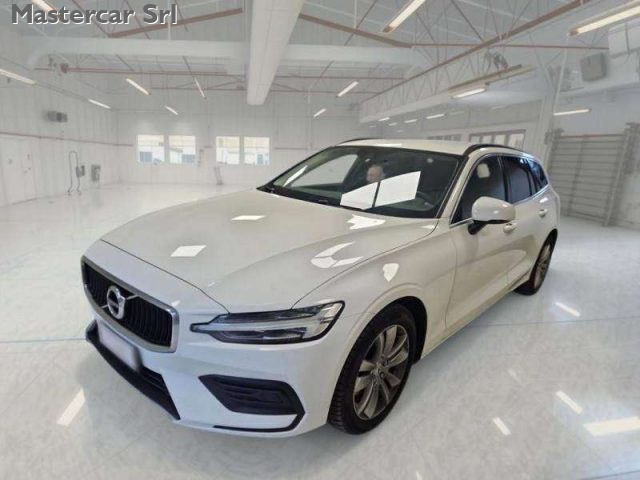 Volvo V60 V60 II 2019 2.0 b4 Momentum Business Pro auto - GG - foto 2 di 4