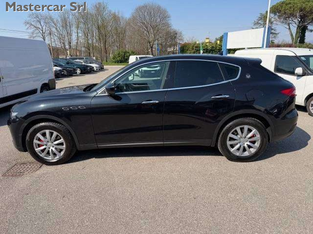 Maserati Levante Levante 3.0 V6 250cv auto - FG551TC - foto 2 di 4
