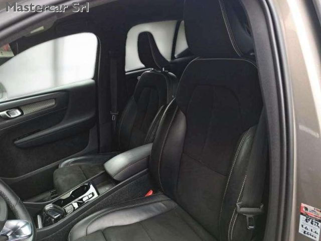 Volvo XC40 XC40 1.5 t5 phev R-design auto N1 - GH599JA - foto 4 di 4