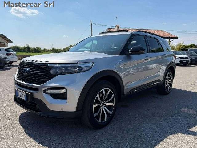 Ford Explorer 3.0 PHV 457CV ST-Line Auto - GH294FY - foto 2 di 4