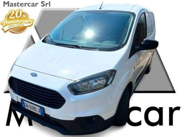 Ford Tourneo Courier COURIER 1.5 TDCi 100 cv Trend - GN888LV usato a BASILIANO