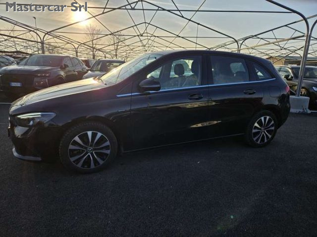 Mercedes-Benz B 250 Classe B e eq-power Business Extra auto - GG256JA - foto 2 di 4