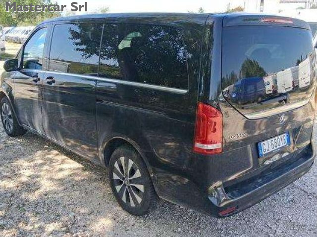Mercedes-Benz V Classe V - W447 2019 Long 250 d Sport auto - GJ680 - foto 4 di 4