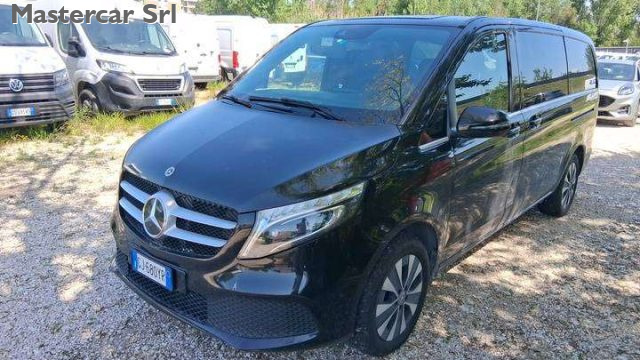 Mercedes-Benz V Classe V - W447 2019 Long 250 d Sport auto - GJ680 - foto 2 di 4