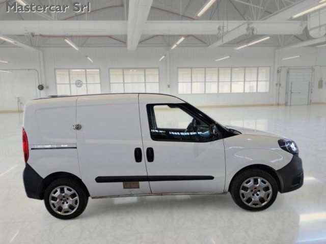Fiat Doblo 1.4 T-JET 120cv NATURAL POWER SX E6 - FT294KR - foto 4 di 4