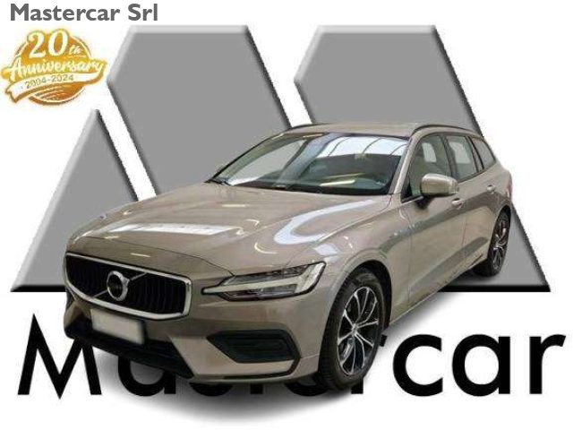 Volvo V60 V60 2.0 D3 150cv Business auto - FW538VN usato a BASILIANO