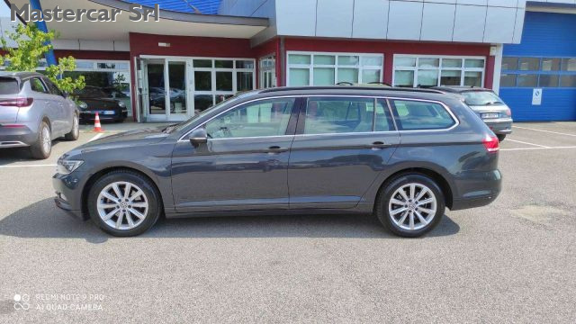 Volkswagen Passat Variant Passat VIII Variant 1.6 tdi Business Navi 120cv - foto 3 di 4