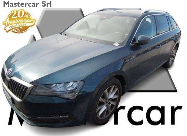 Skoda Superb Wagon 2.0 tdi evo Executive 200cv dsg - GL703XJ usato a BASILIANO