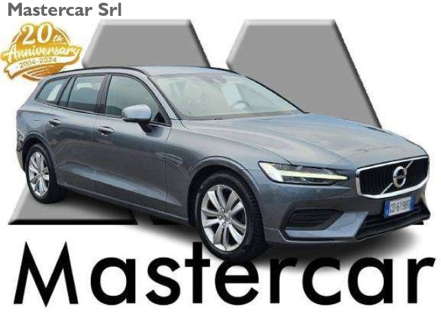 Volvo V60 V60 2.0 b3 Momentum auto 7m - GD619BD usato a BASILIANO